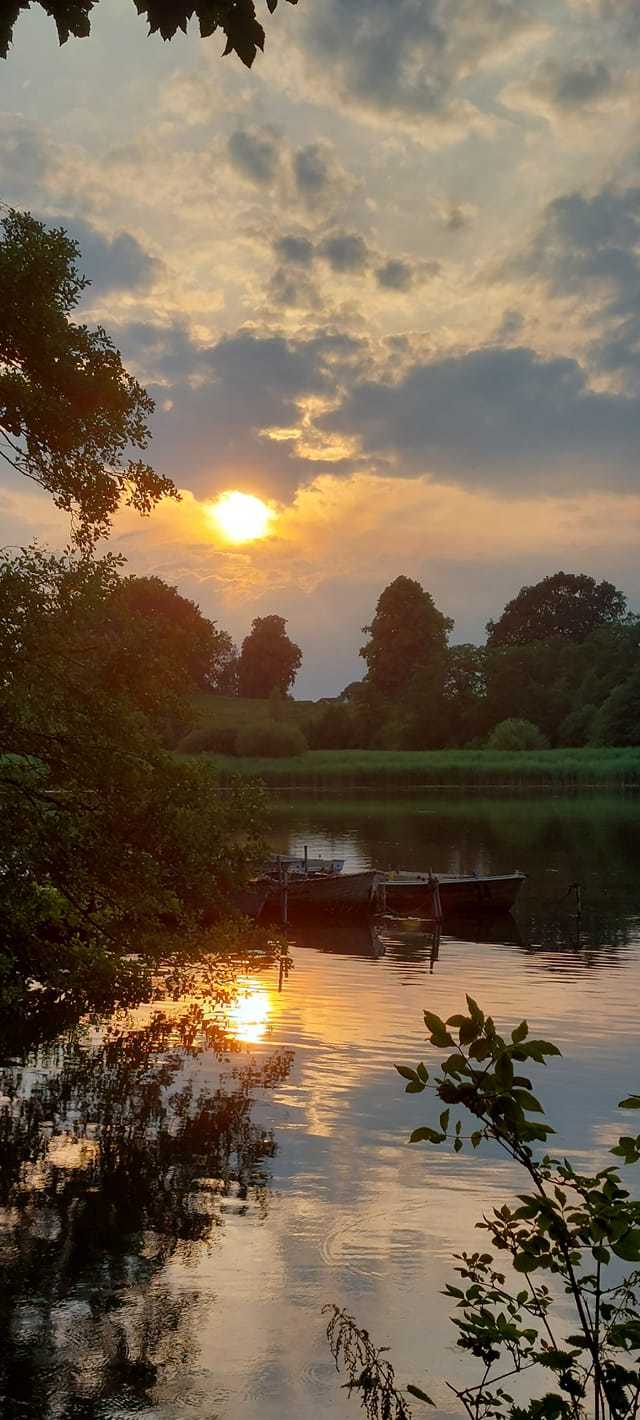 Budworth Mere sunset by Paul Blackmore